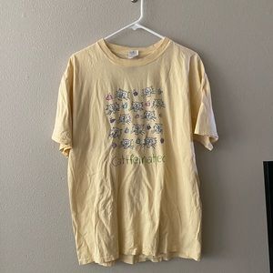 Funny 90s “caffeinated” cat shirt! 🐱☕️